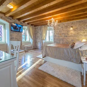 Villa Split Heritage Hotel Сплит